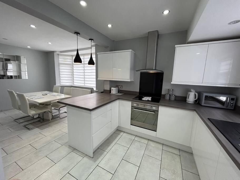 Fresh & Spacious House Рил Экстерьер фото